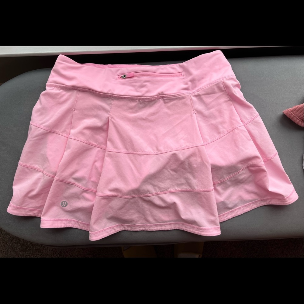 6 Tall pink LuluLemon skirt